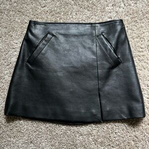 BlankNYC Faux Leather Miniskirt – Black, Size 2 aka 26” Waist, Edgy & Chic Style